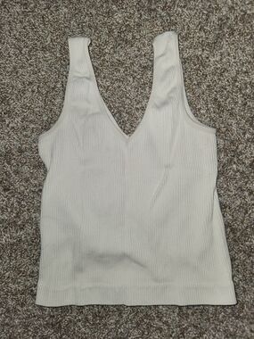 Rue21 Cream Ribbed V-Neck Tank Top